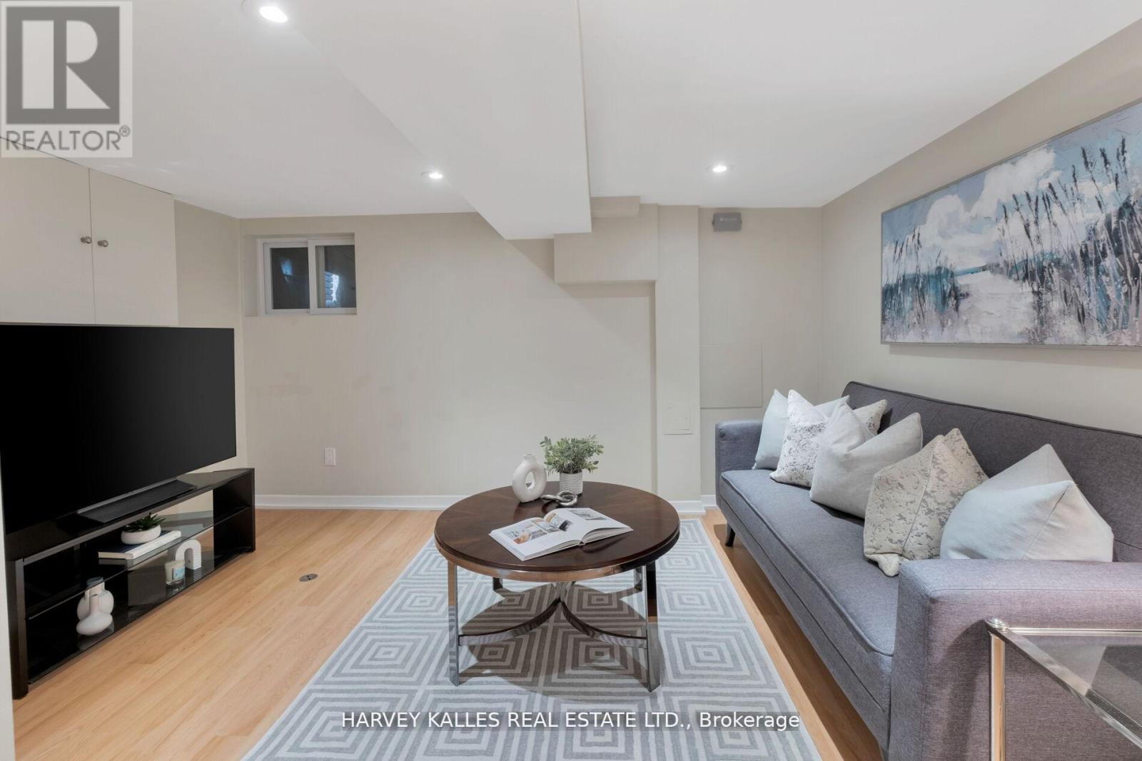 65 Tiverton Avenue, Toronto (South Riverdale), Ontario  M4M 2M1 - Photo 38 - E12211343