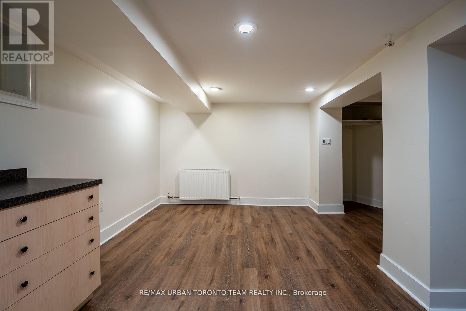 Lower Level - 1277 Broadview Avenue, Toronto, Ontario  M4K 2T5 - Photo 5 - E12211345