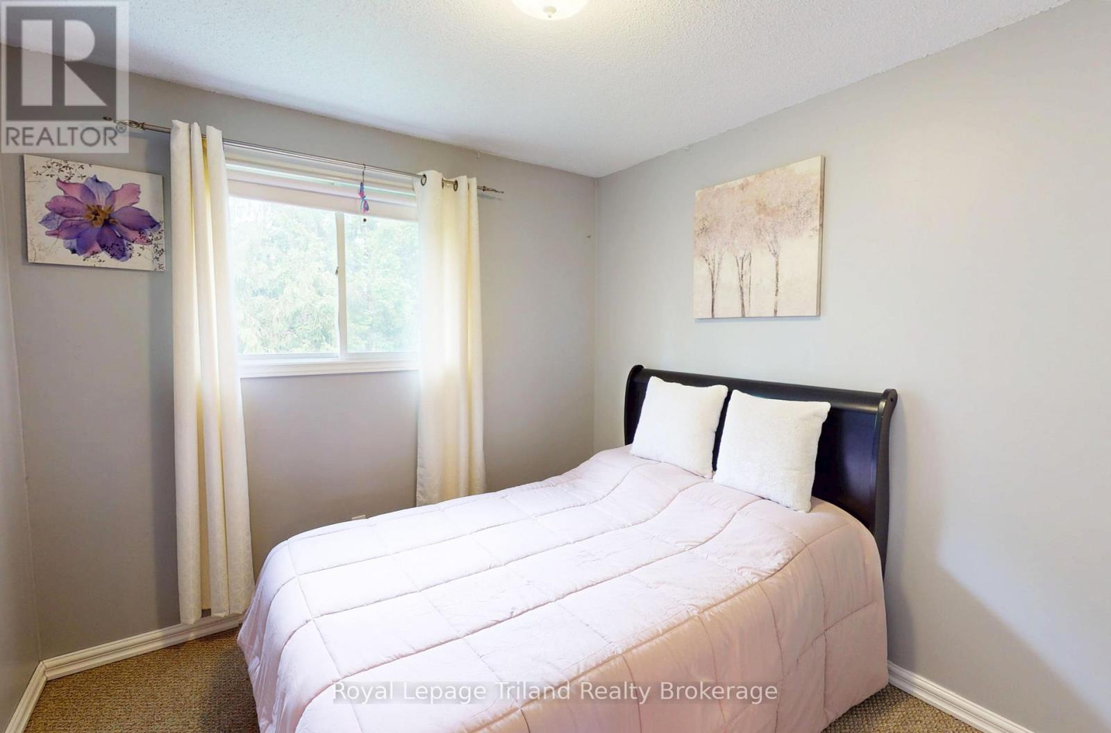 #4 - 179 Ferguson Drive, Woodstock, Ontario  N4V 1A5 - Photo 17 - X12211331