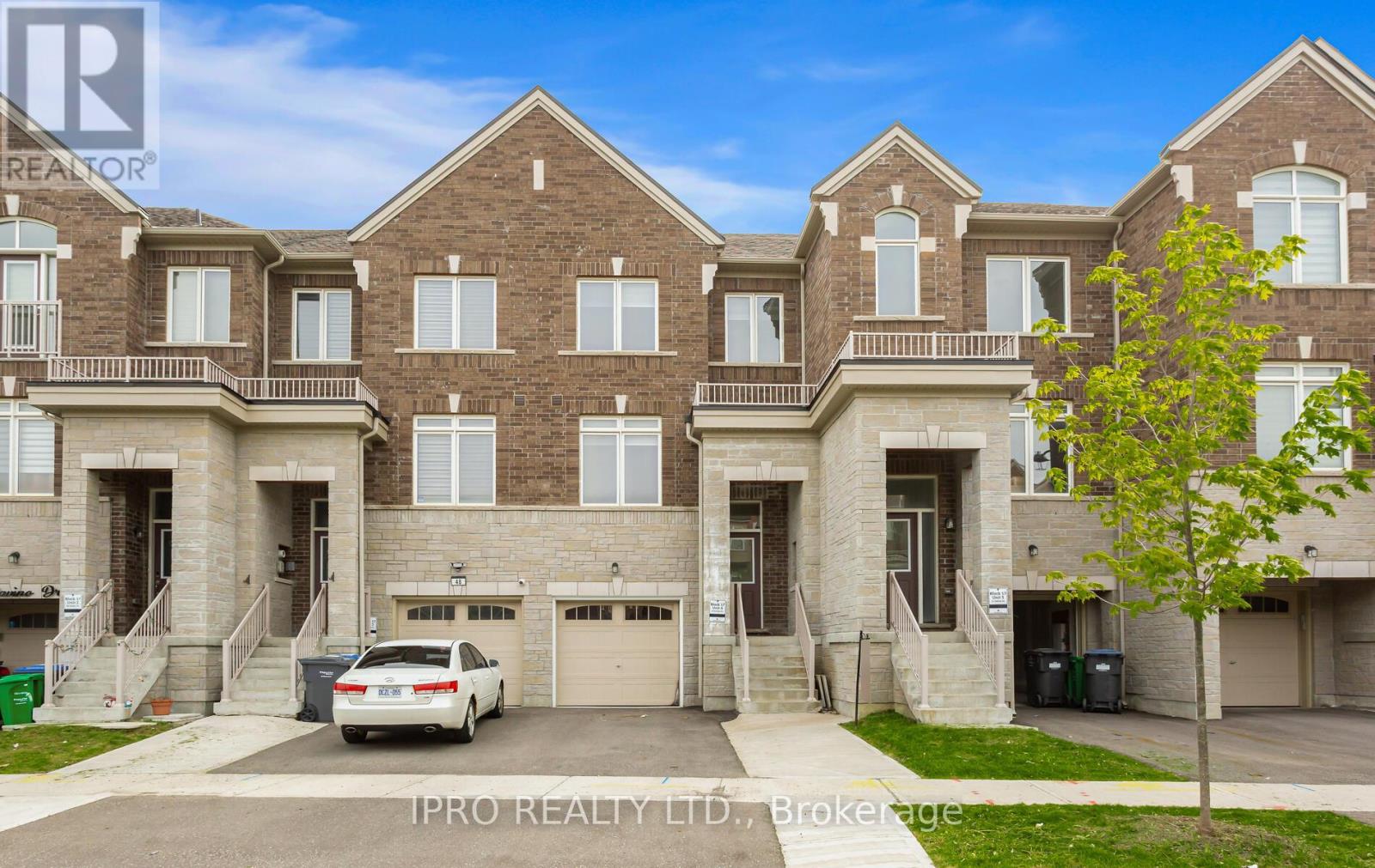 50 SAVINO DRIVE, Brampton, Ontario