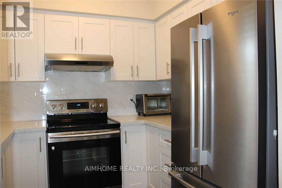 7 - 3 Alpen Way, Markham (Unionville), Ontario  L3R 4G2 - Photo 9 - N12211341