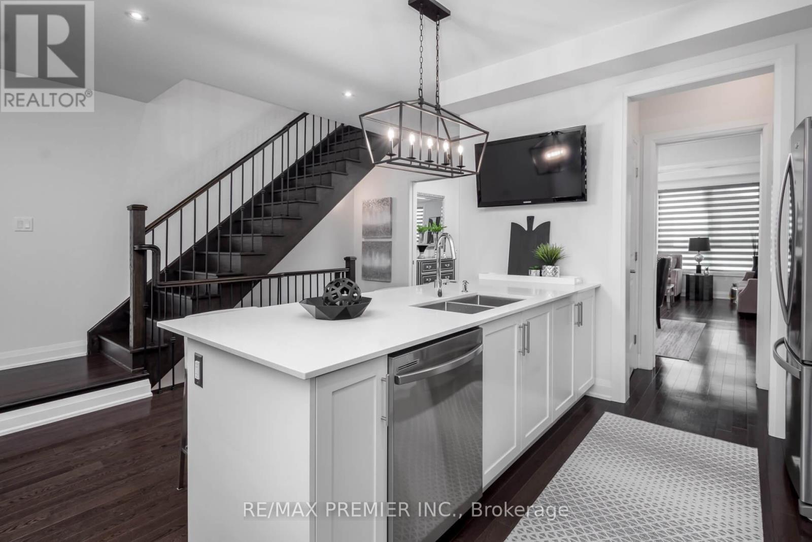 89 Gridiron Gate, Vaughan (Vellore Village), Ontario  L4H 4W8 - Photo 16 - N12211349
