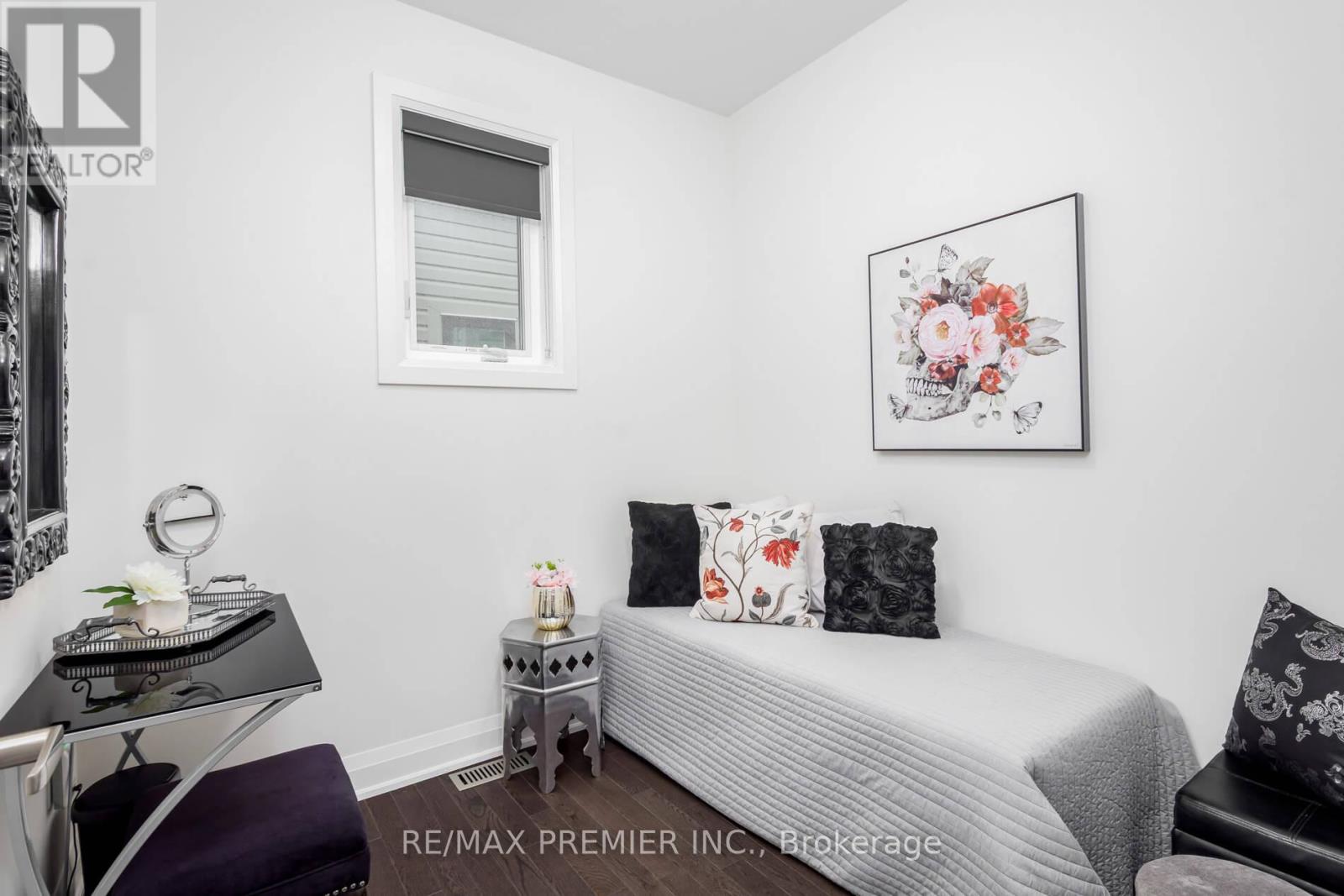 89 Gridiron Gate, Vaughan (Vellore Village), Ontario  L4H 4W8 - Photo 25 - N12211349