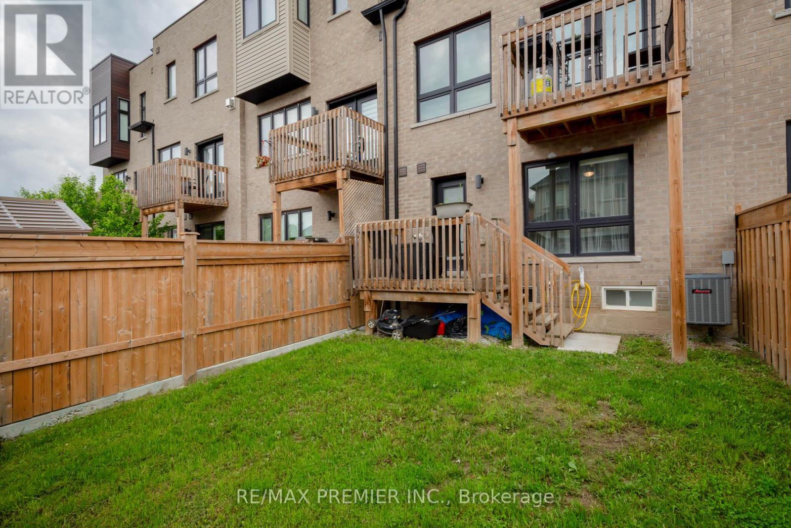 89 Gridiron Gate, Vaughan (Vellore Village), Ontario  L4H 4W8 - Photo 37 - N12211349