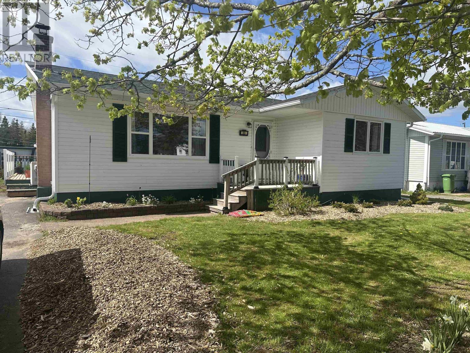 35 Hemlock Drive, Port Hawkesbury, Nova Scotia  B9A 3G5 - Photo 1 - 202512195