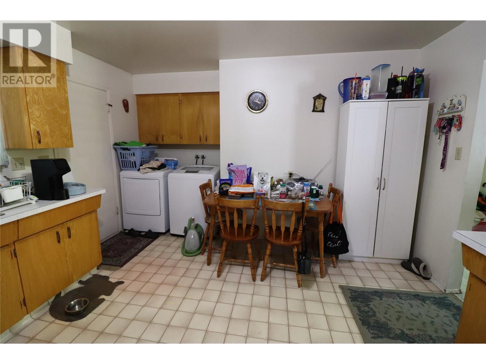 1965 Curlew Road, Kamloops, British Columbia  V2C 4H9 - Photo 4 - 10351480
