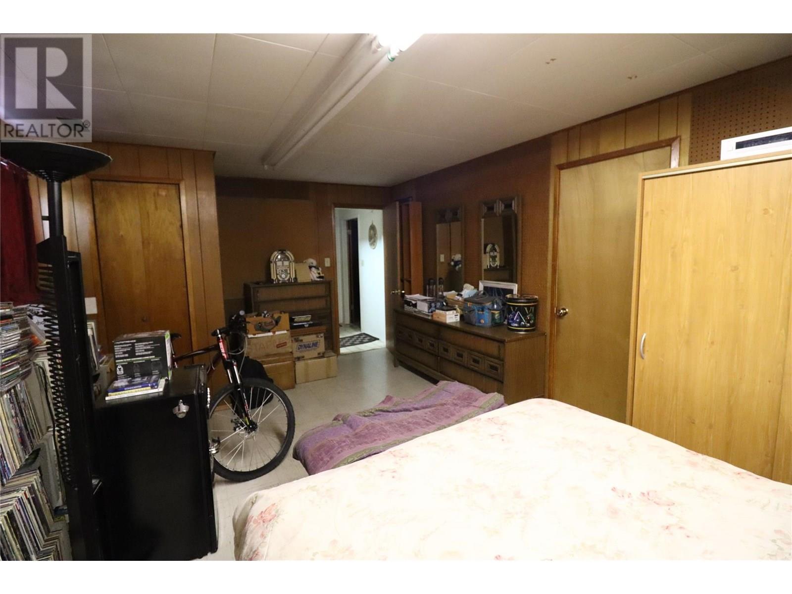 1965 Curlew Road, Kamloops, British Columbia  V2C 4H9 - Photo 9 - 10351480