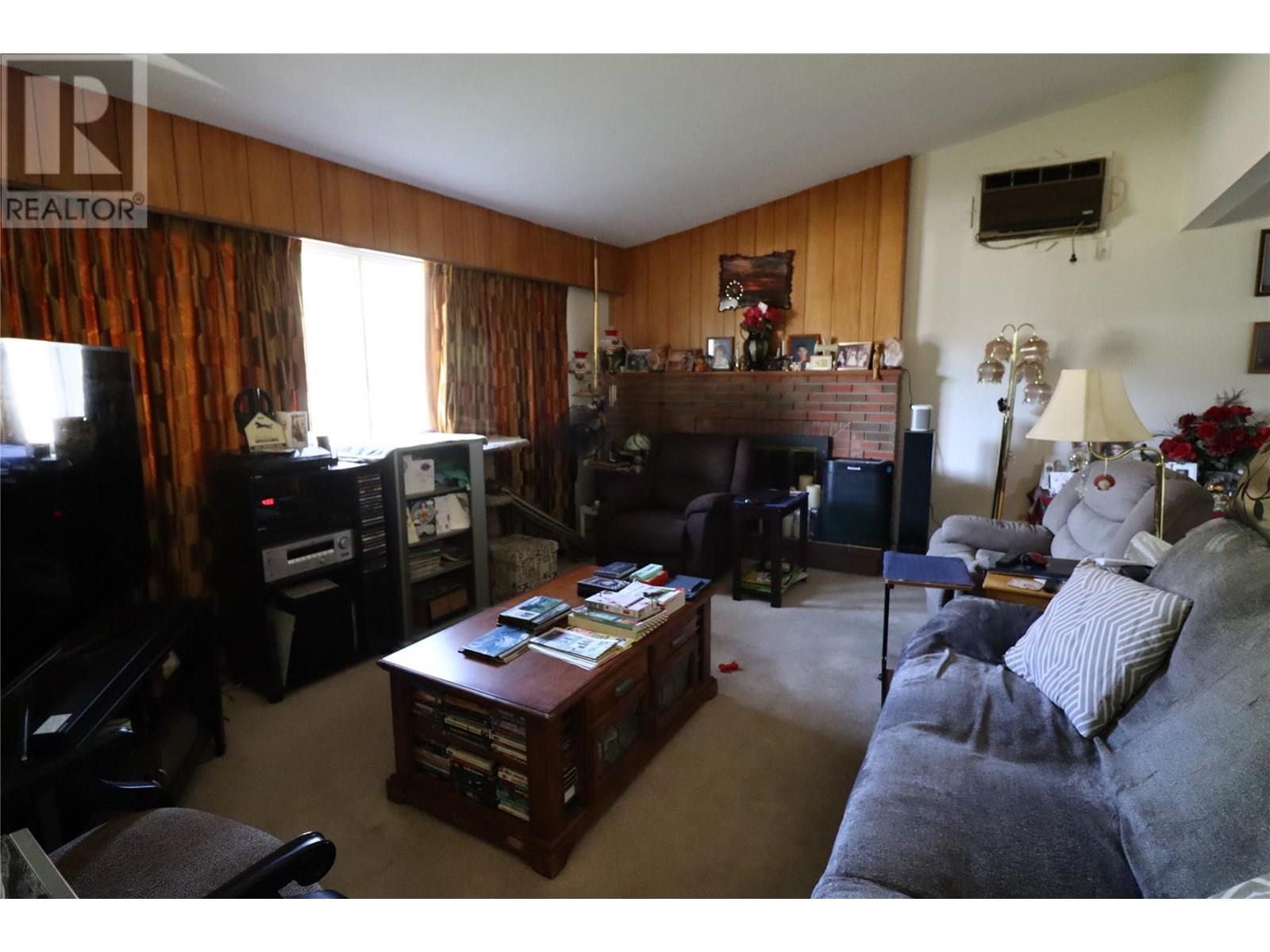 1965 Curlew Road, Kamloops, British Columbia  V2C 4H9 - Photo 5 - 10351480