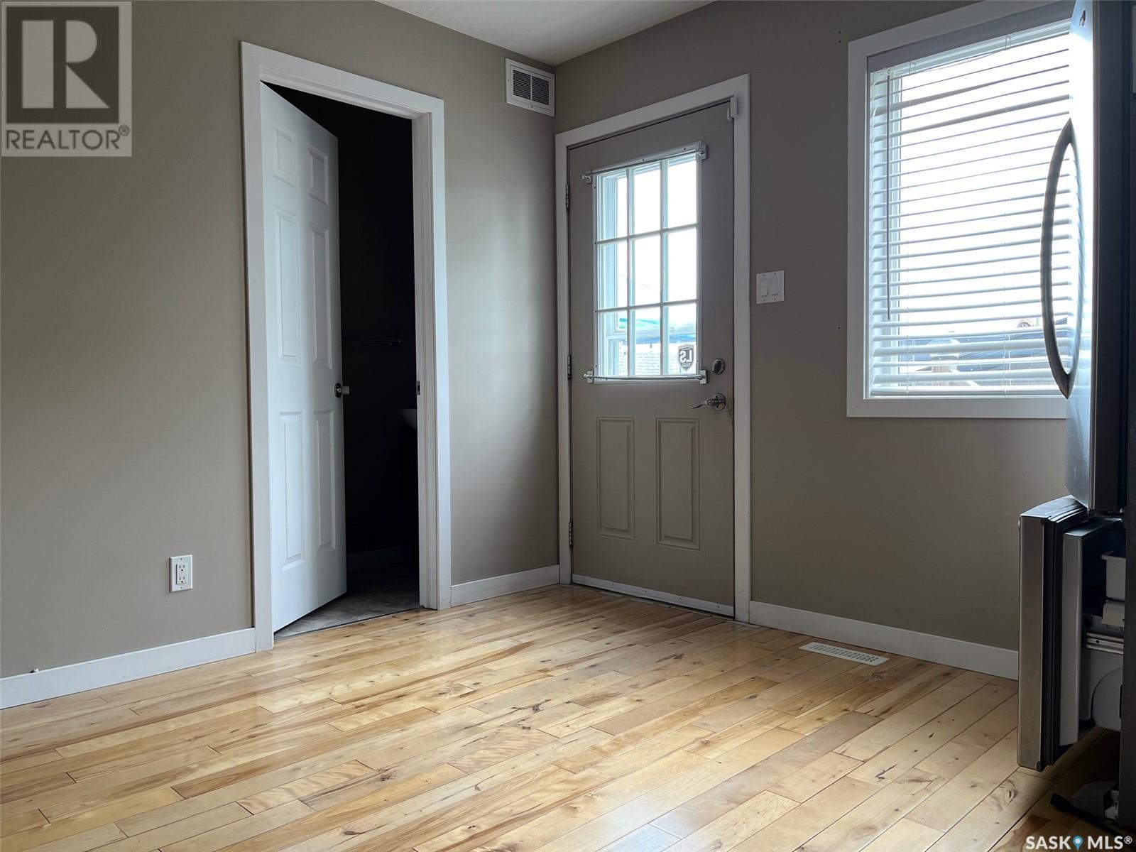 1148 Wallace Street, Regina, Saskatchewan  S4N 3Y9 - Photo 14 - SK009069