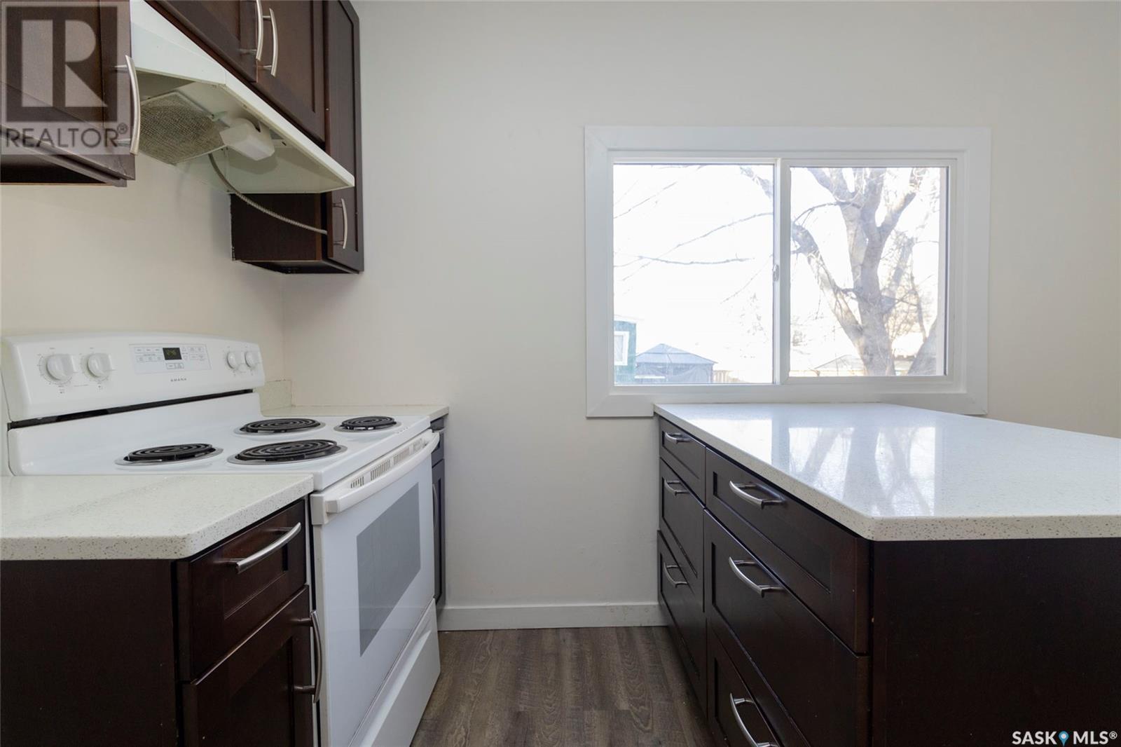 308 M Avenue N, Saskatoon, Saskatchewan  S7L 2S5 - Photo 15 - SK009033