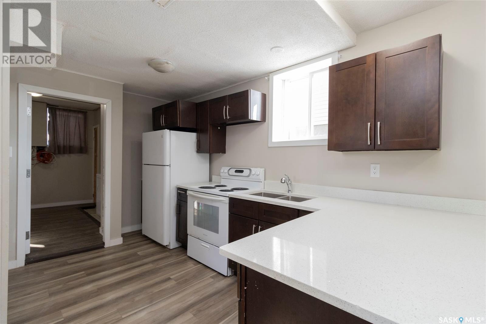 308 M Avenue N, Saskatoon, Saskatchewan  S7L 2S5 - Photo 28 - SK009033
