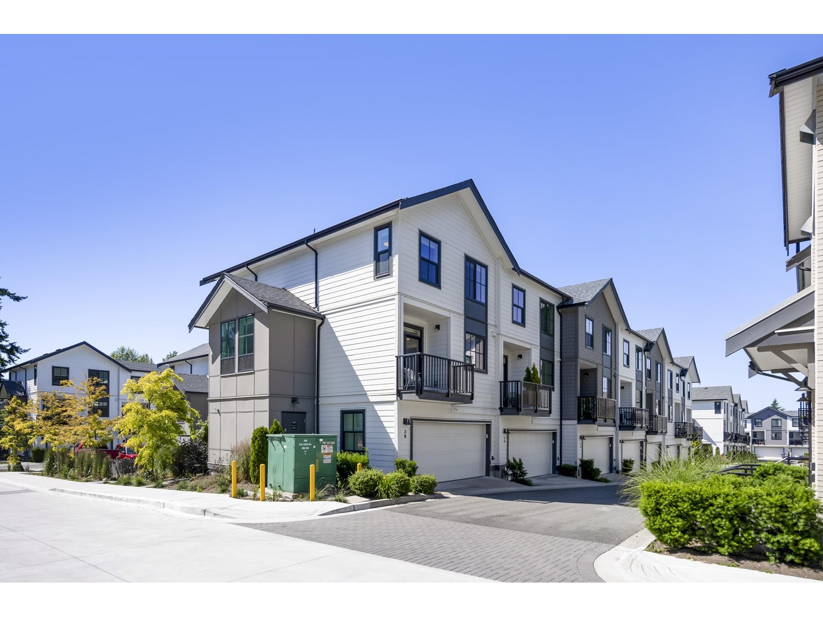 20 16570 24a Avenue, Surrey, British Columbia  V3Z 1H7 - Photo 2 - R3013777