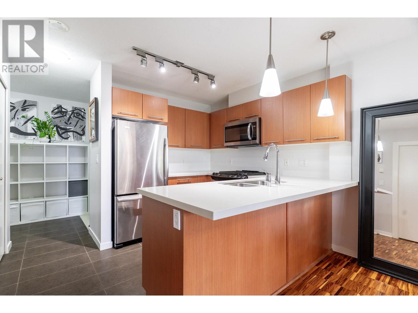 1001 2133 Douglas Road, Burnaby, British Columbia  V5C 0E9 - Photo 12 - R3013015