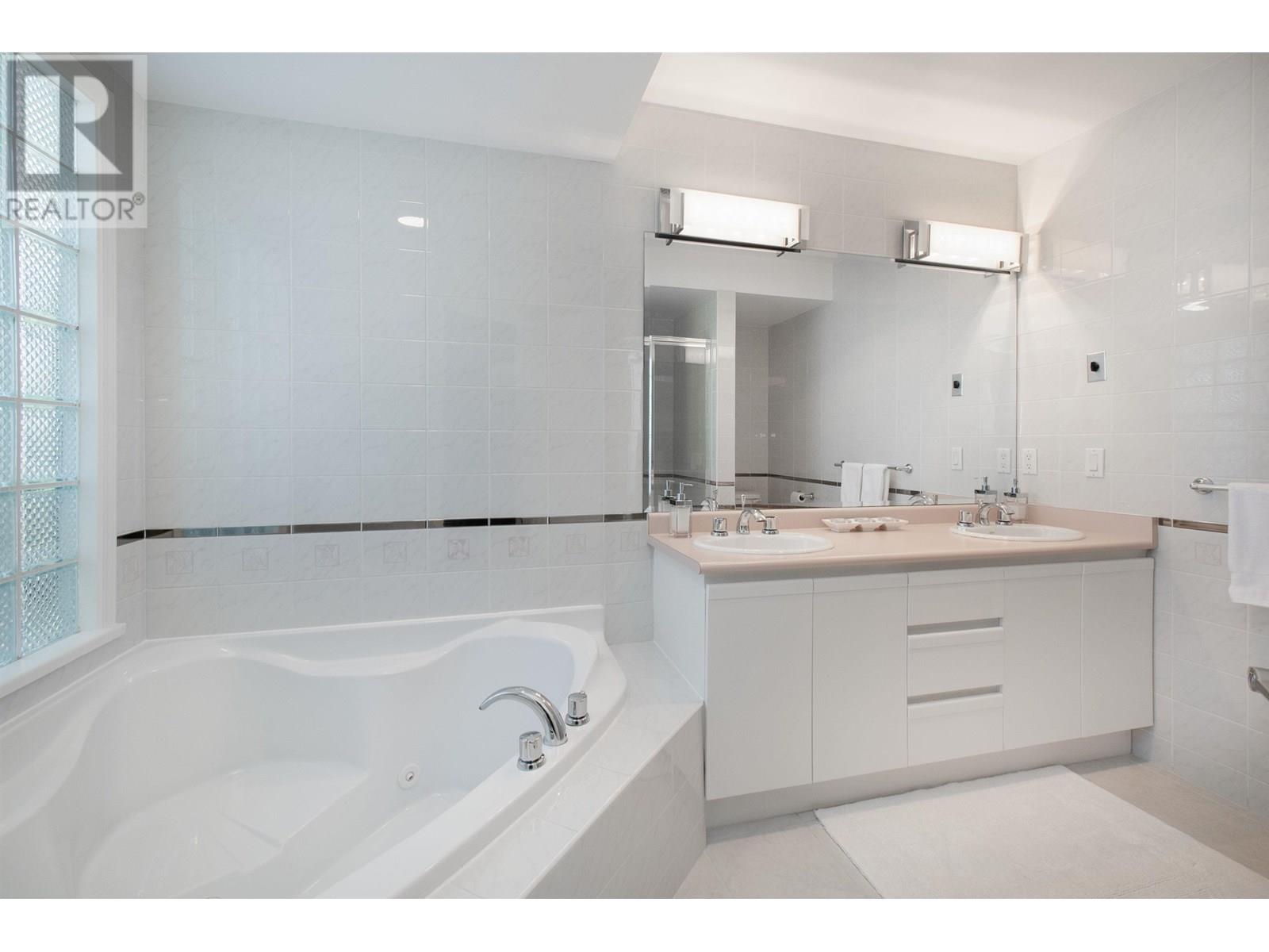 37 1001 Northlands Drive, North Vancouver, British Columbia  V7H 2Y3 - Photo 32 - R3014002