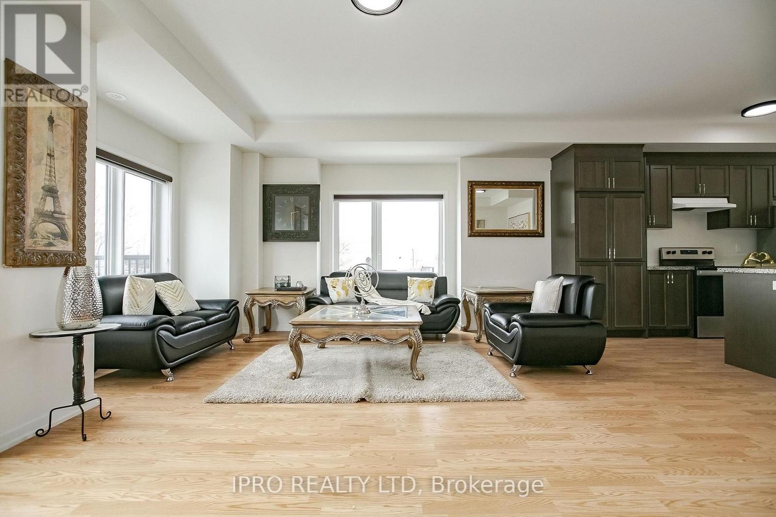 138 Landsbridge Street, Caledon, Ontario  L7E 2E1 - Photo 24 - W12211327