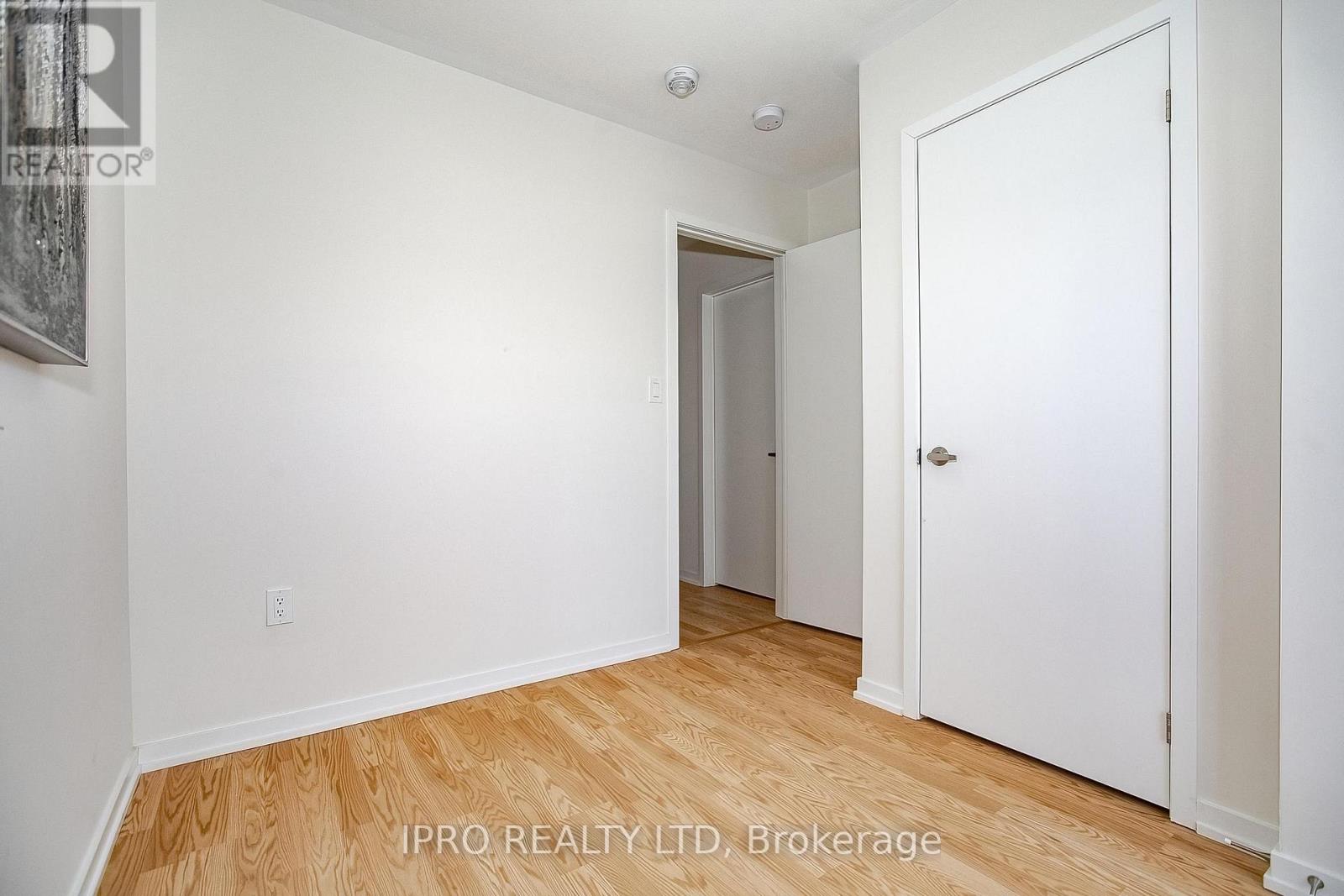 138 Landsbridge Street, Caledon, Ontario  L7E 2E1 - Photo 42 - W12211327