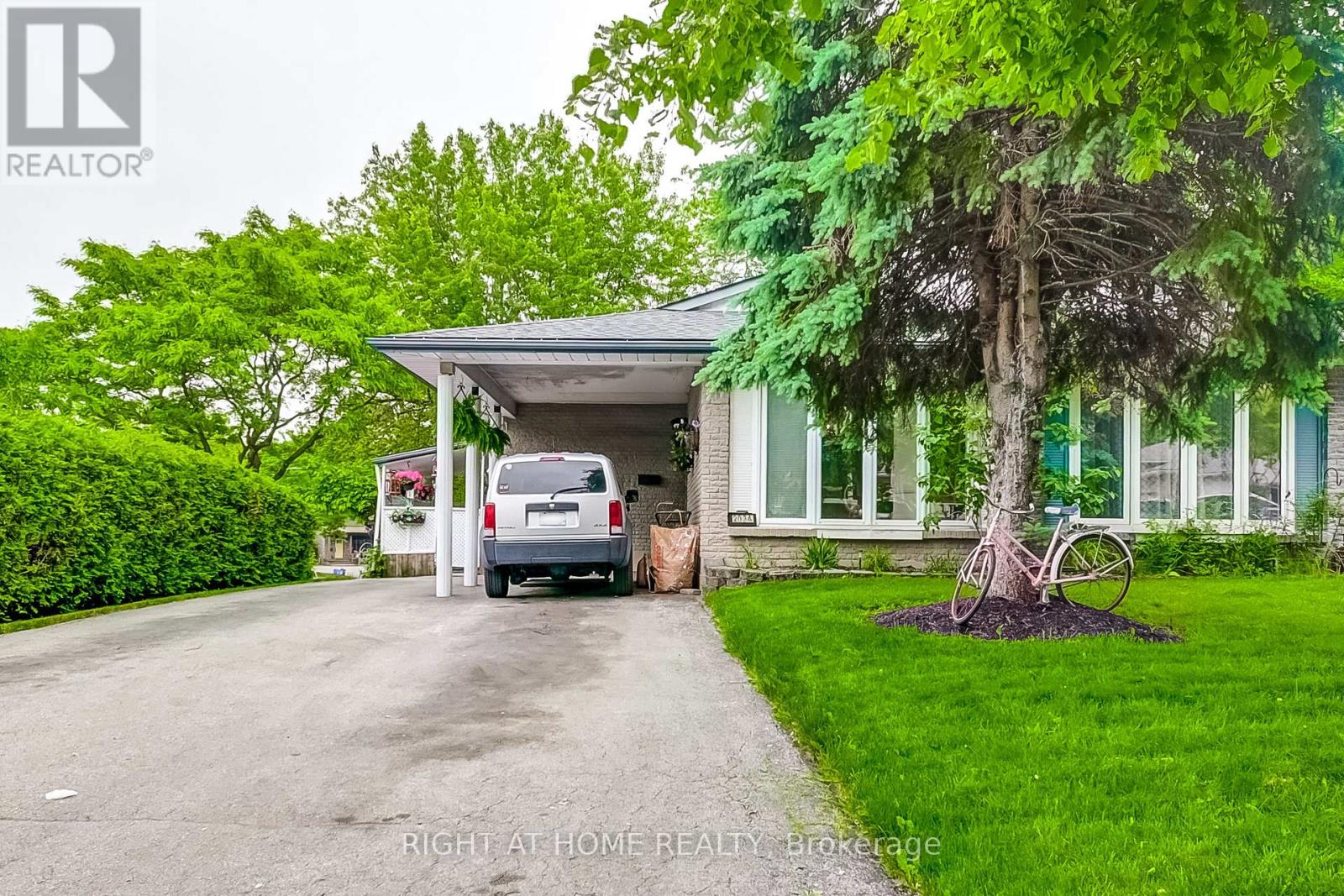 2034 CANNING COURT, Burlington, Ontario
