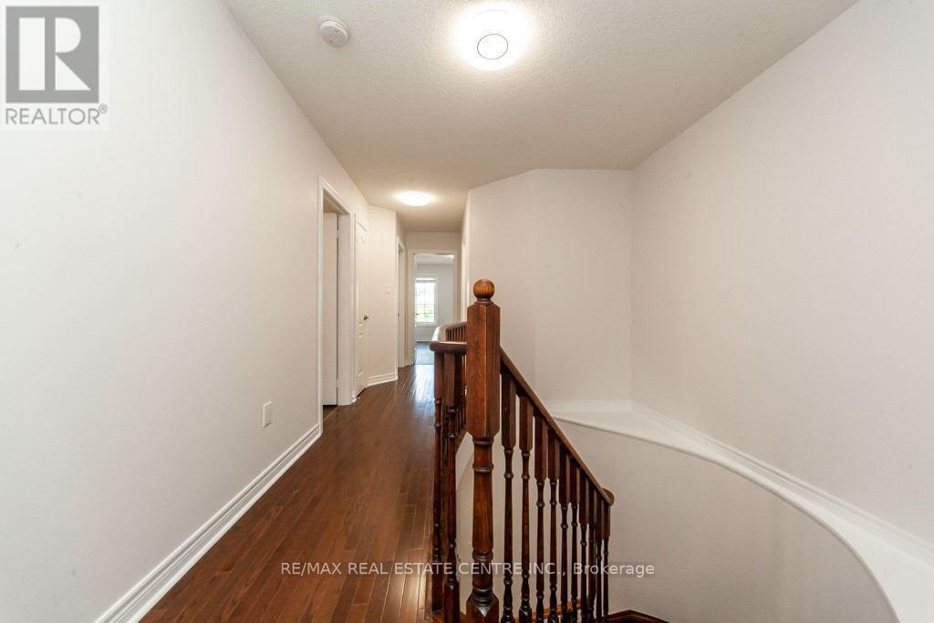 3317 Stoney Crescent, Mississauga, Ontario  L5M 0N6 - Photo 25 - W12211342