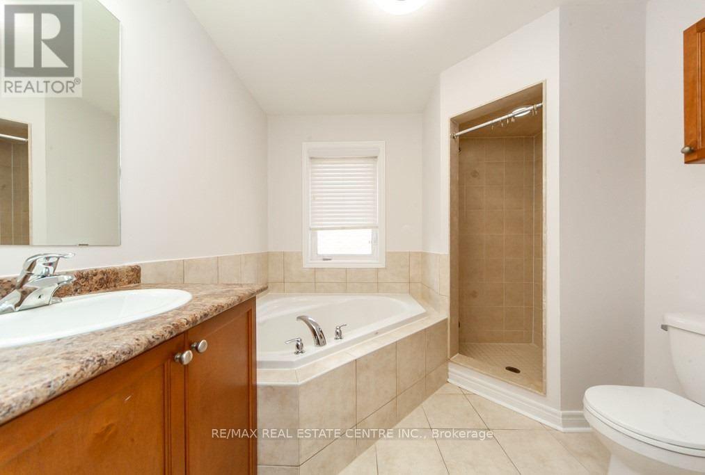 3317 Stoney Crescent, Mississauga, Ontario  L5M 0N6 - Photo 29 - W12211342
