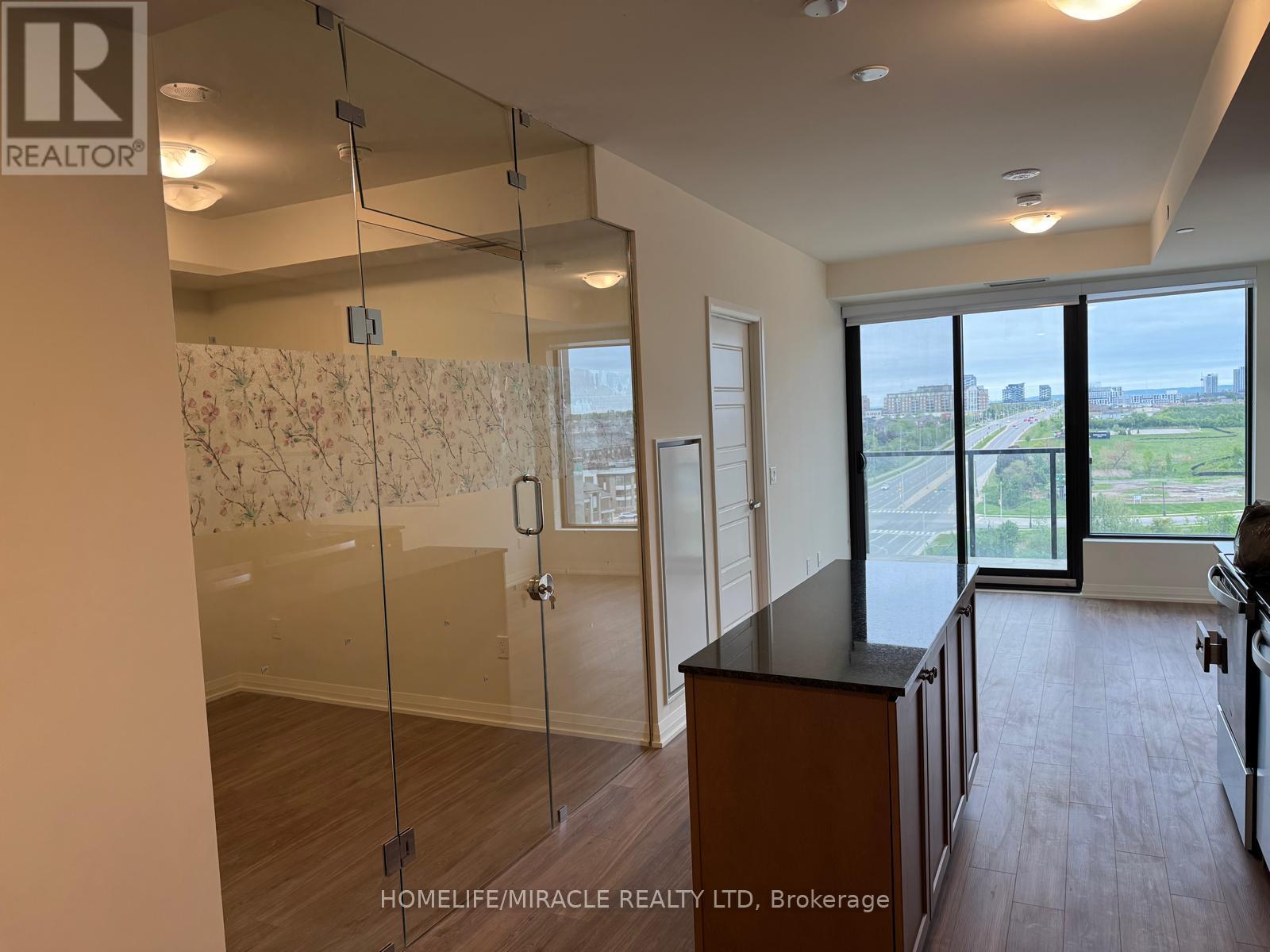 1008 - 3006 William Cutmore Boulevard, Oakville, Ontario  L6H 8A4 - Photo 9 - W12211351