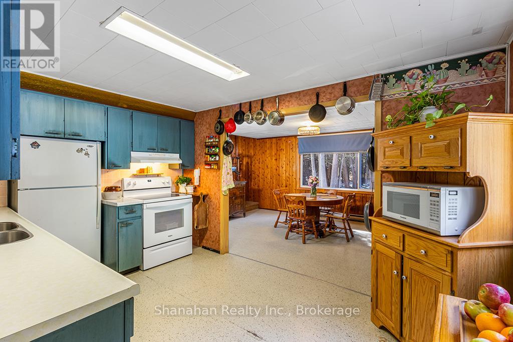 17 Little Cove Road S, Northern Bruce Peninsula, Ontario  N0H 2R0 - Photo 13 - X11939541