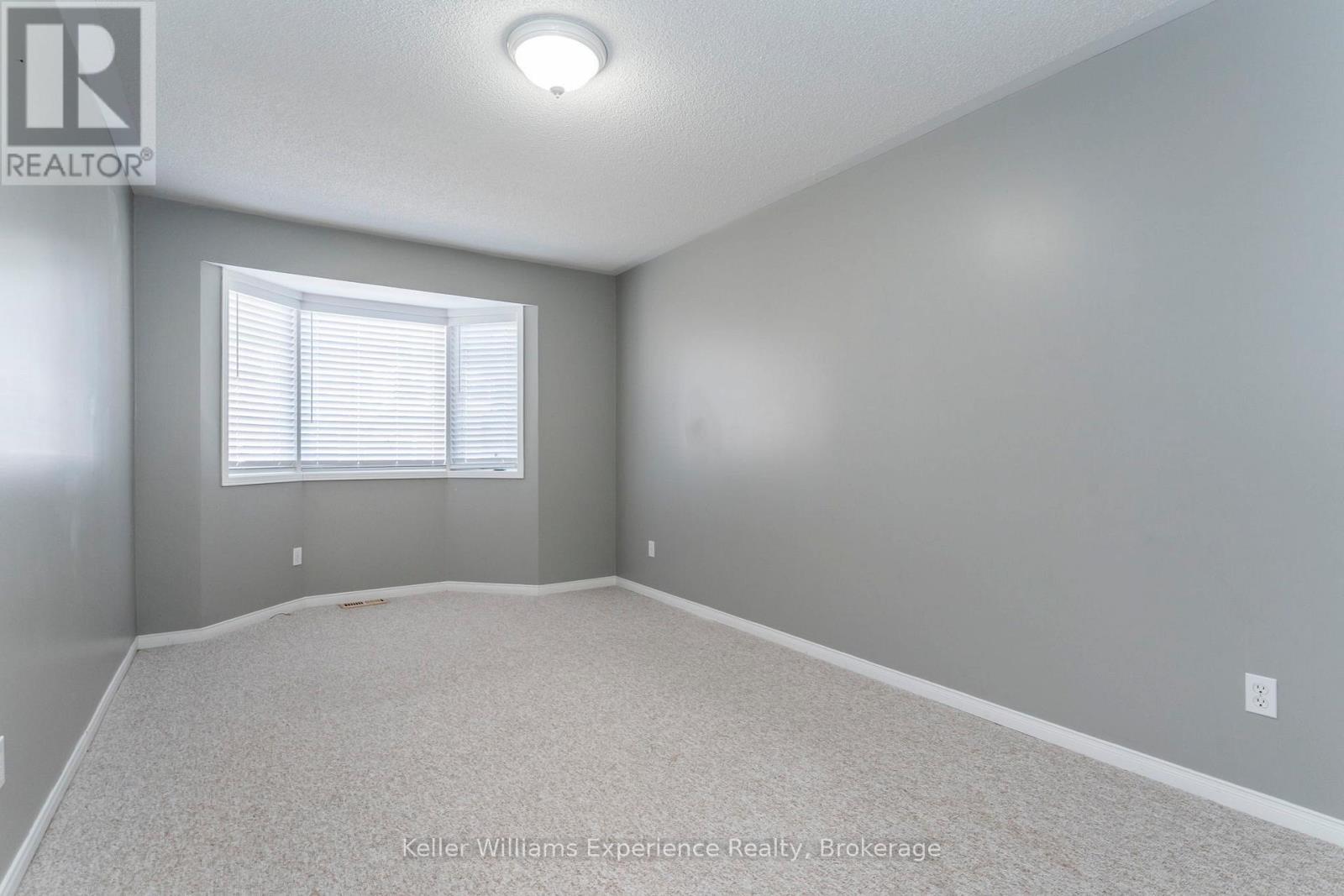 4 - 4 Beck Boulevard, Penetanguishene, Ontario  L9M 2H3 - Photo 32 - S12195148