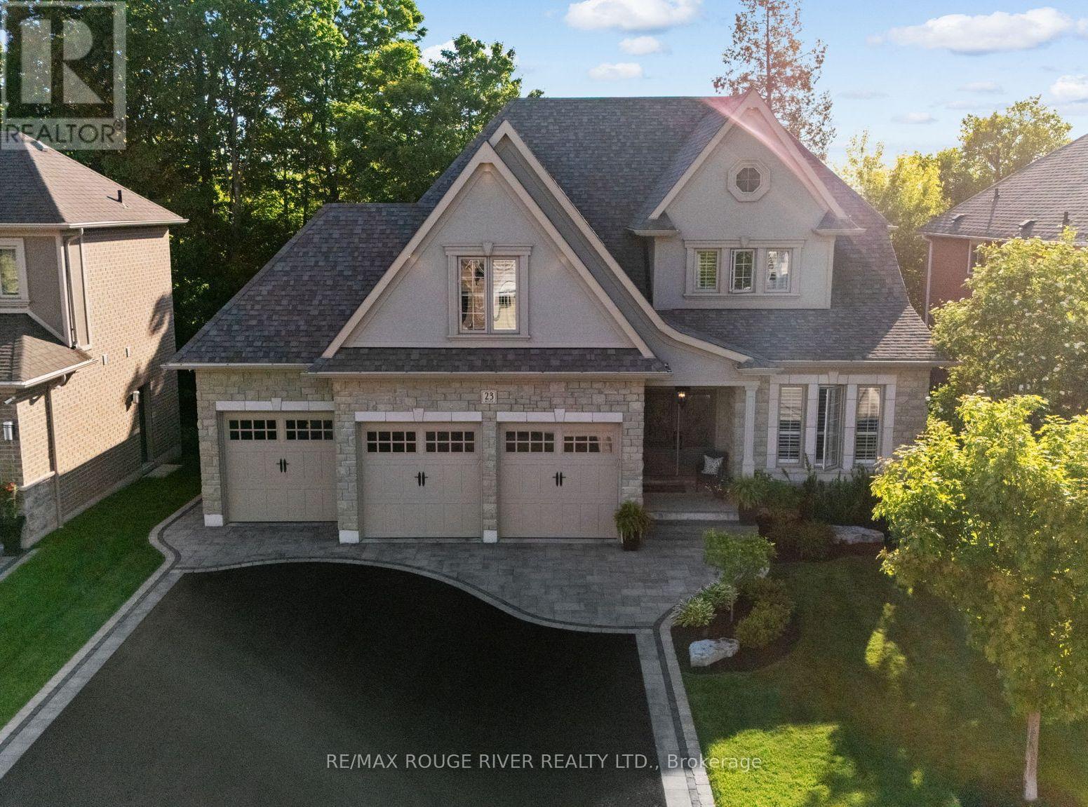 23 GILCHRIST COURT, Whitby, Ontario