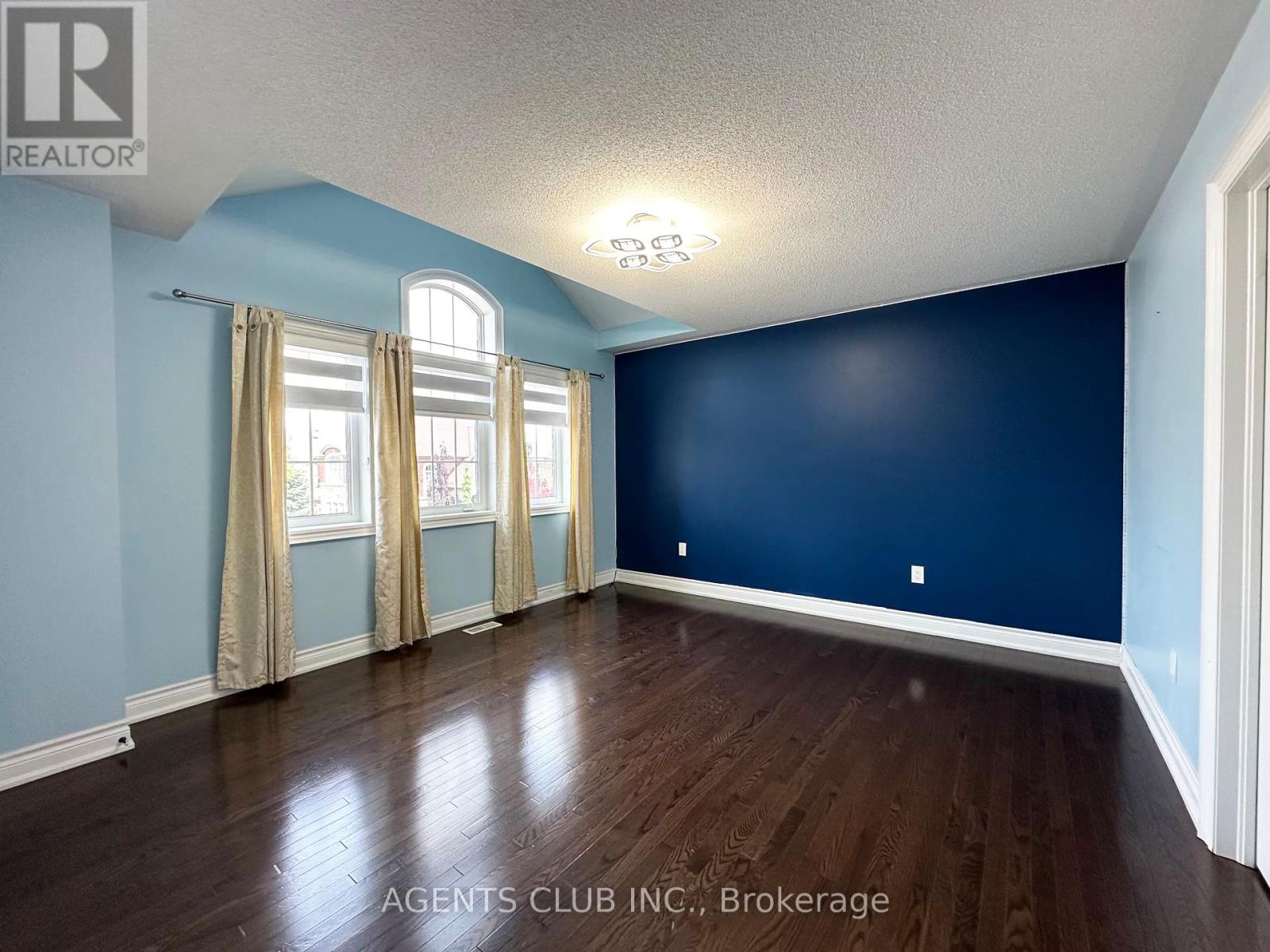 205 Via Toscana, Vaughan (Vellore Village), Ontario  L4H 0Z1 - Photo 24 - N12199637
