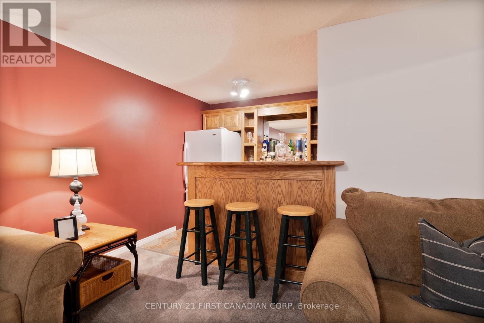 36 Juniper Crescent, Strathroy-Caradoc, Ontario  N7G 4G4 - Photo 22 - X12211364