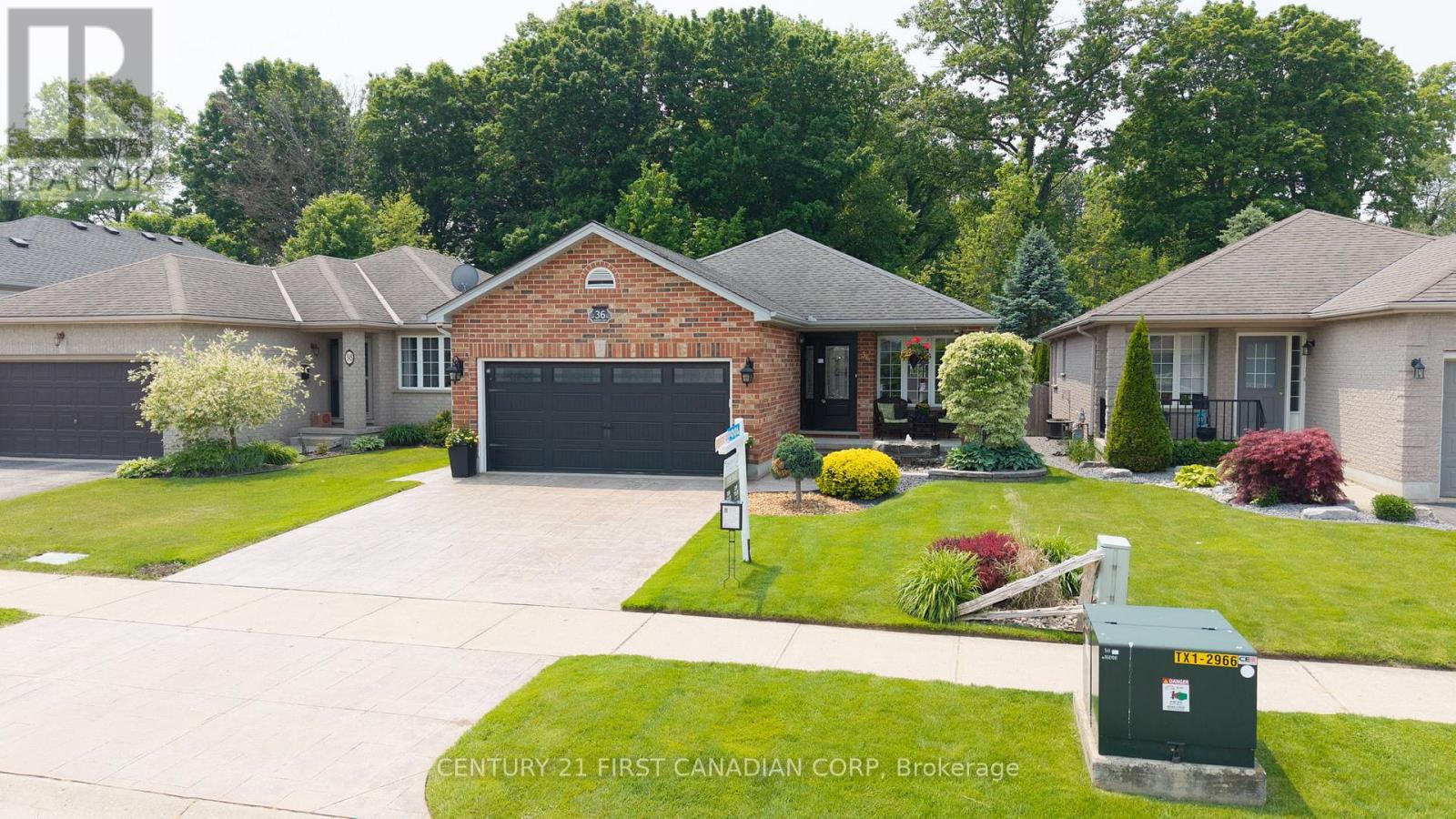 36 Juniper Crescent, Strathroy-Caradoc, Ontario  N7G 4G4 - Photo 38 - X12211364