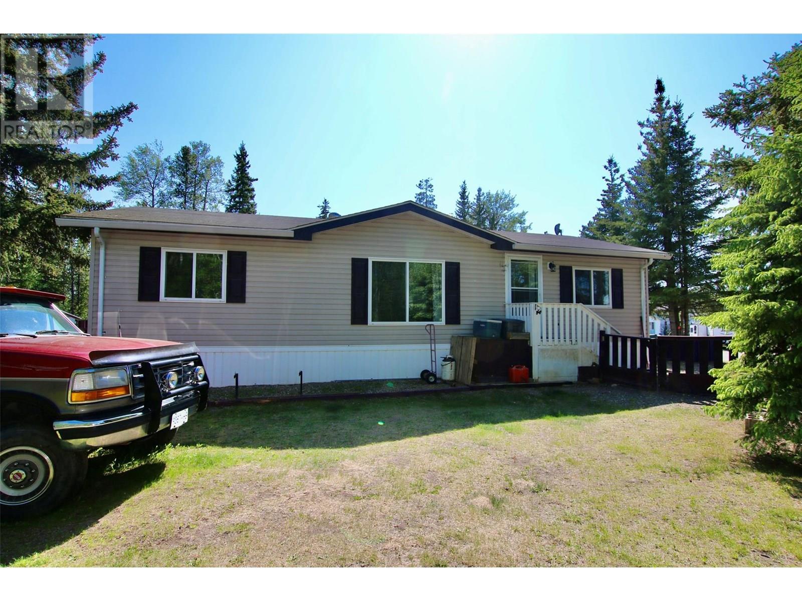 16 Pinewood Place, Tumbler Ridge, British Columbia