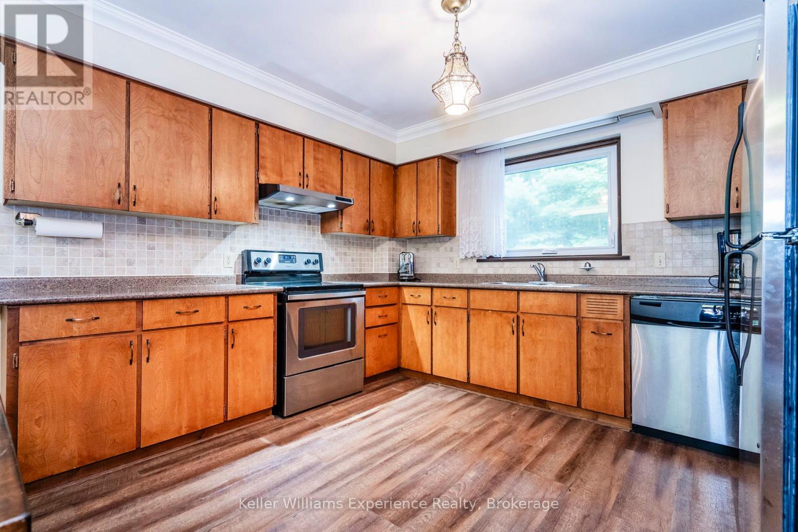 9 Bourgeois Court, Tiny, Ontario L9M 0H3 - Photo 6 - S12188440