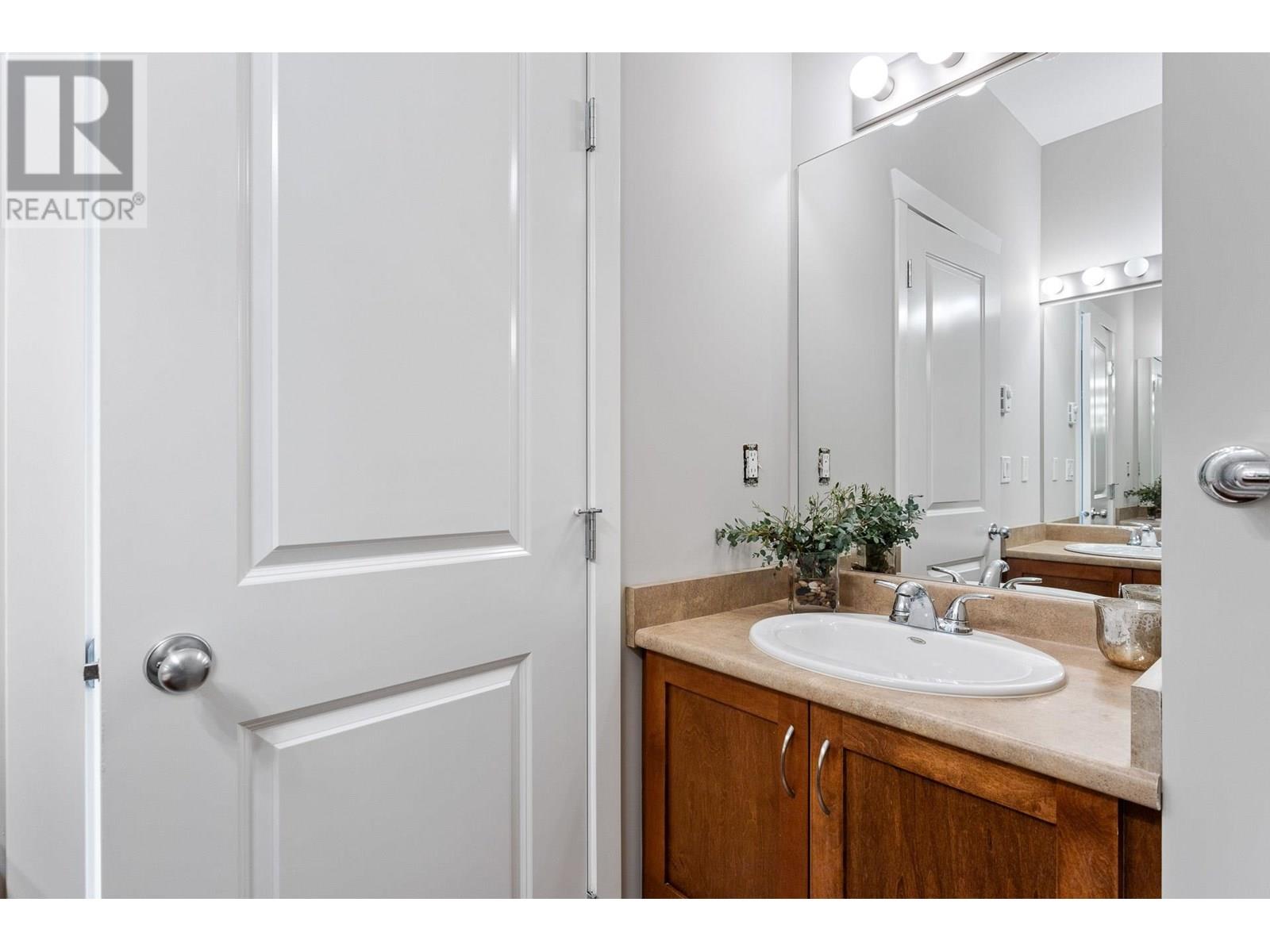 406 2336 Whyte Avenue, Port Coquitlam, British Columbia  V3C 0A7 - Photo 31 - R3014053