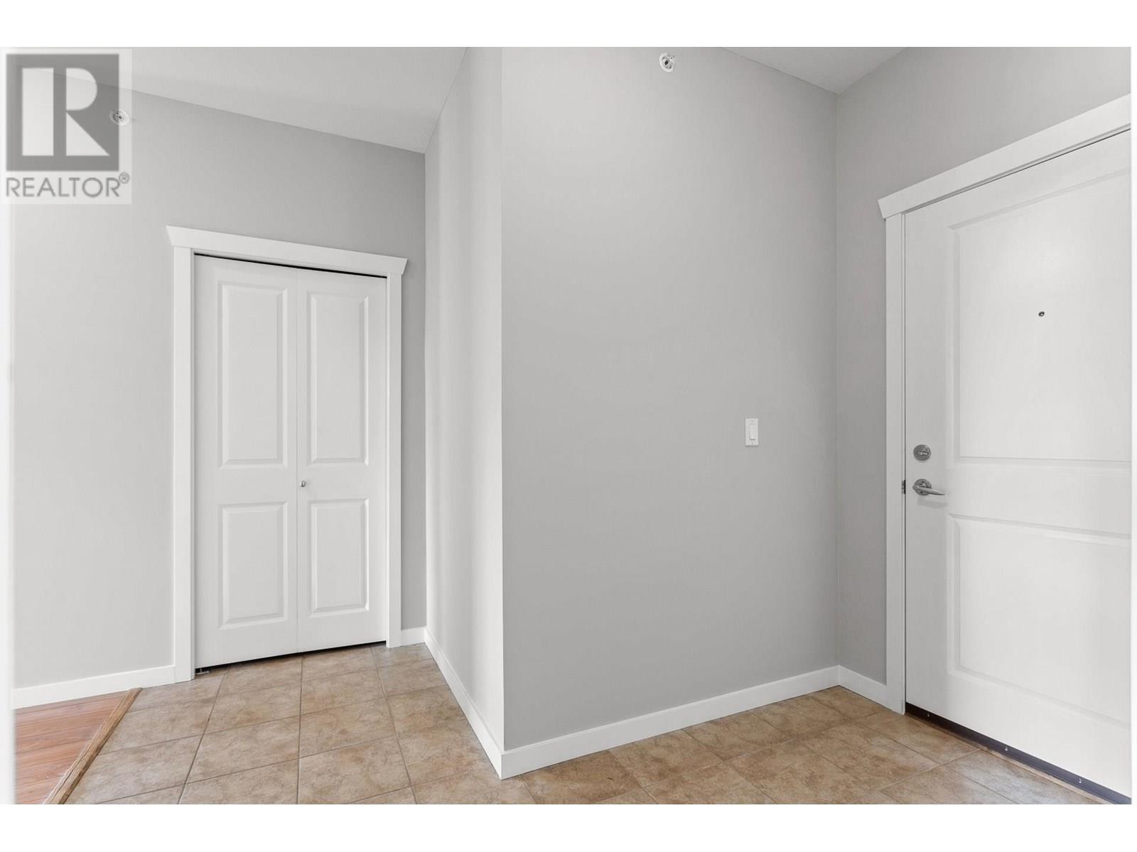 406 2336 Whyte Avenue, Port Coquitlam, British Columbia  V3C 0A7 - Photo 33 - R3014053