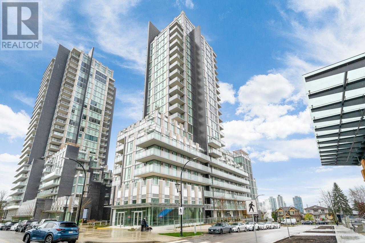 802 7418 PAULSON STREET, Vancouver, British Columbia