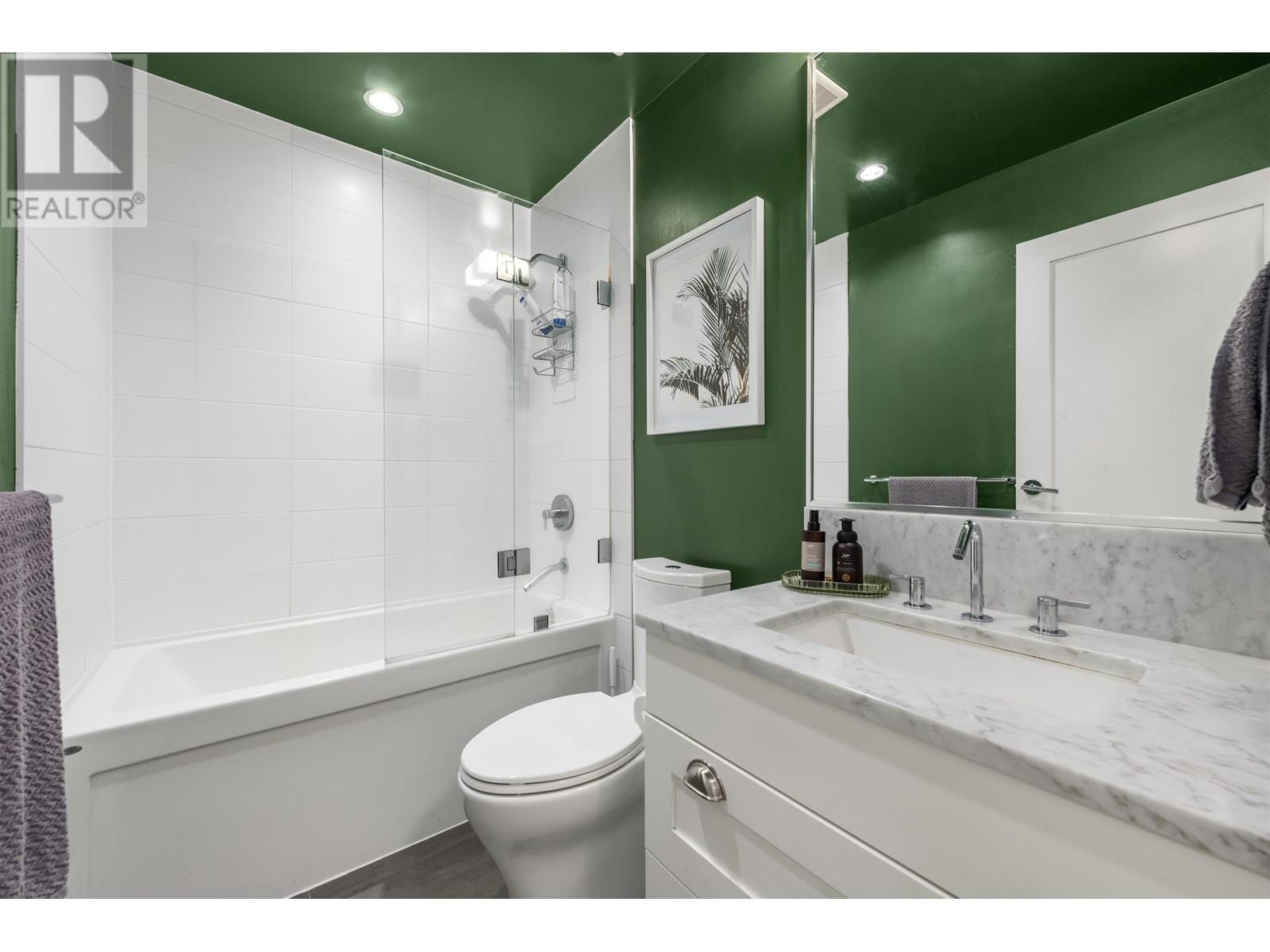3429 Porter Street, Vancouver, British Columbia  V5N 4H2 - Photo 15 - R3014088