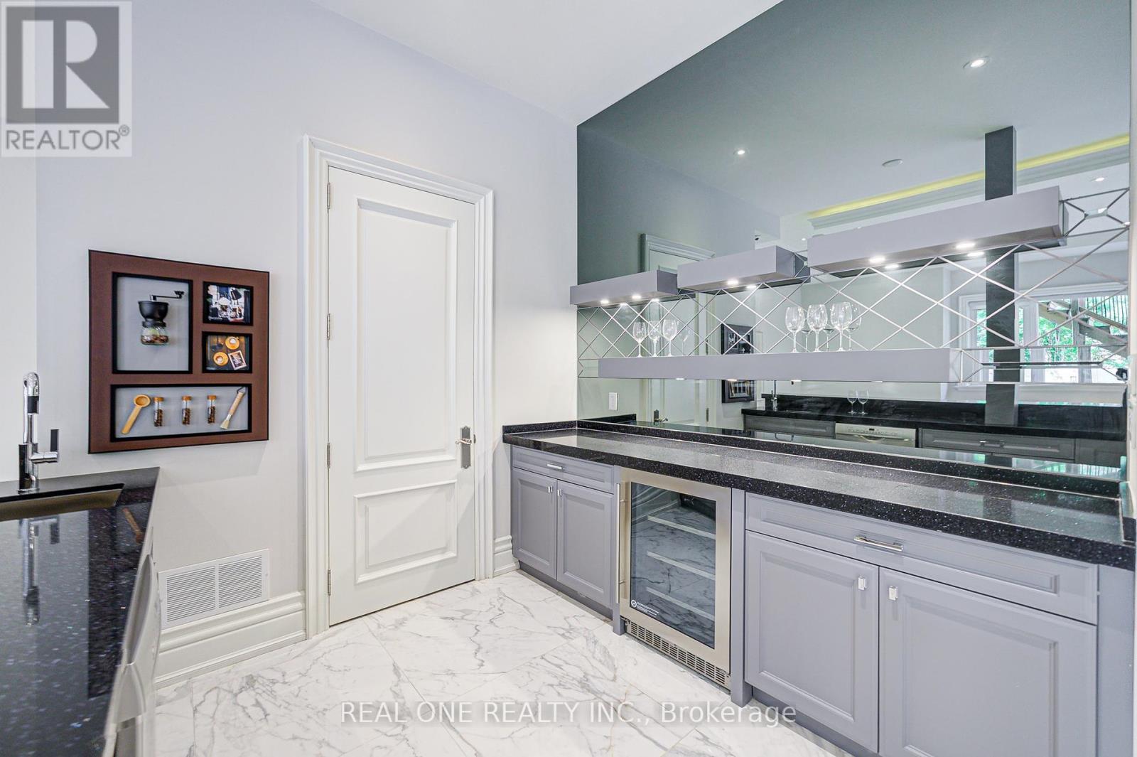 352 Byng Avenue, Toronto, Ontario  M2N 4L5 - Photo 41 - C12194021
