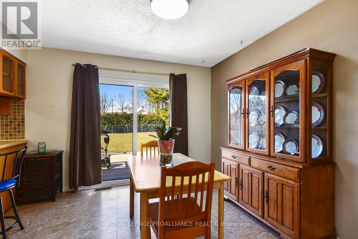 275 Boundary Street, Prescott, Ontario  K0E 1T0 - Photo 6 - X12211383