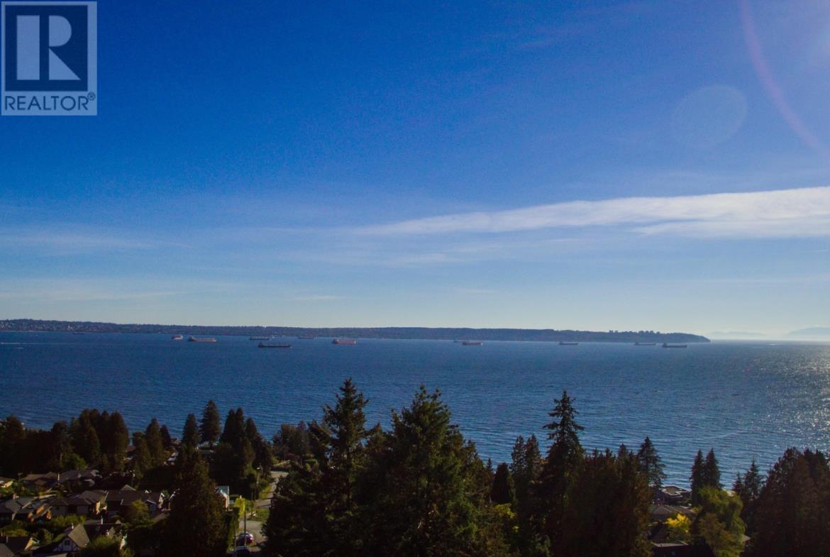2605 Lawson Avenue, West Vancouver, British Columbia  V7V 2G3 - Photo 34 - R3014102
