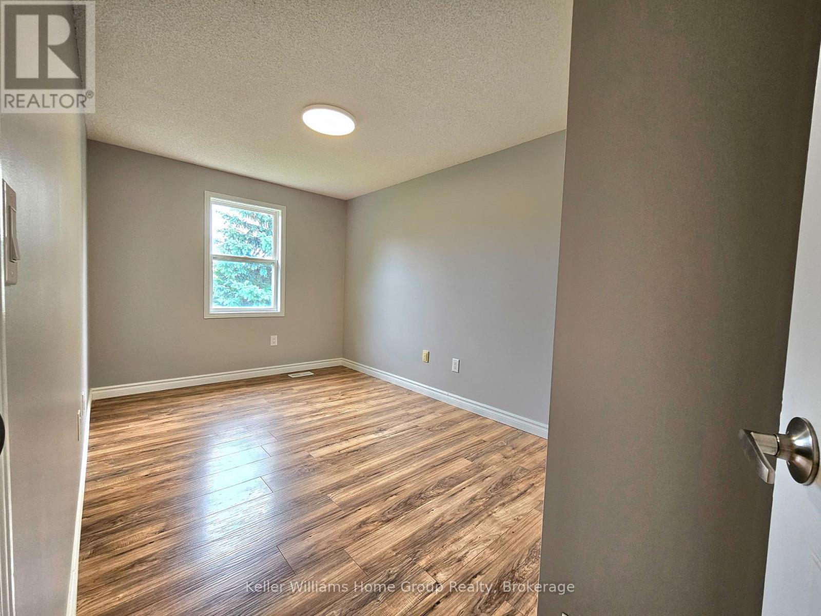 41 - 400 Wilson Avenue, Kitchener, Ontario  N2C 2S1 - Photo 26 - X12211384