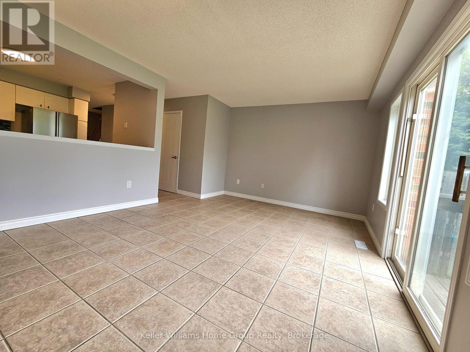 41 - 400 Wilson Avenue, Kitchener, Ontario  N2C 2S1 - Photo 38 - X12211384