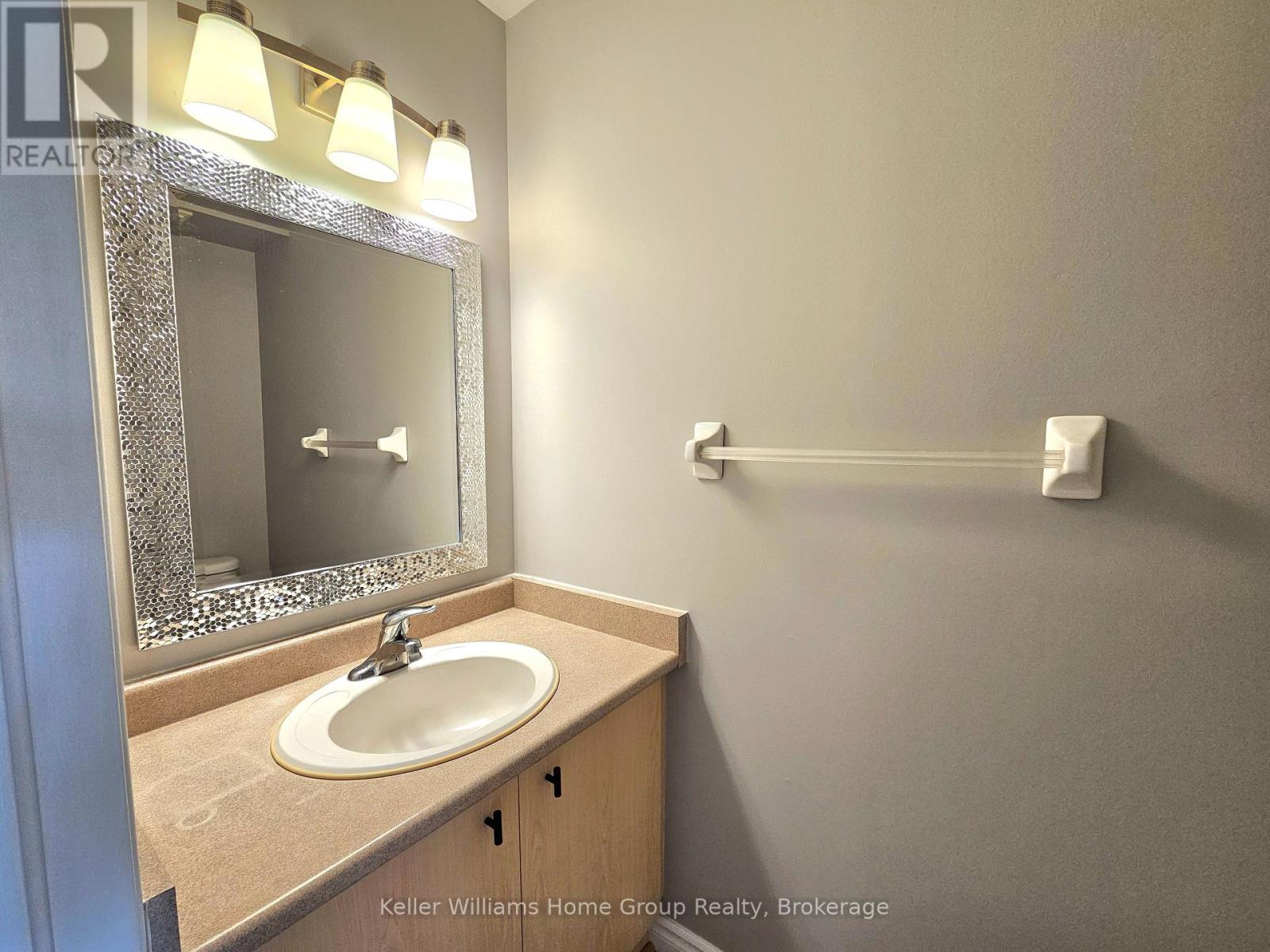 41 - 400 Wilson Avenue, Kitchener, Ontario  N2C 2S1 - Photo 9 - X12211384