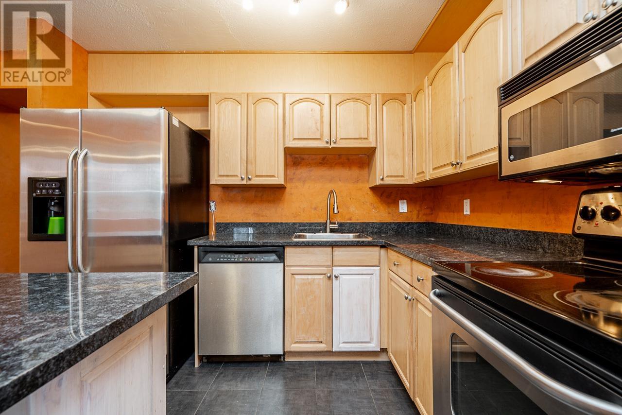 406 3755 Bartlett Court, Burnaby, British Columbia  V3J 7G7 - Photo 6 - R3014037