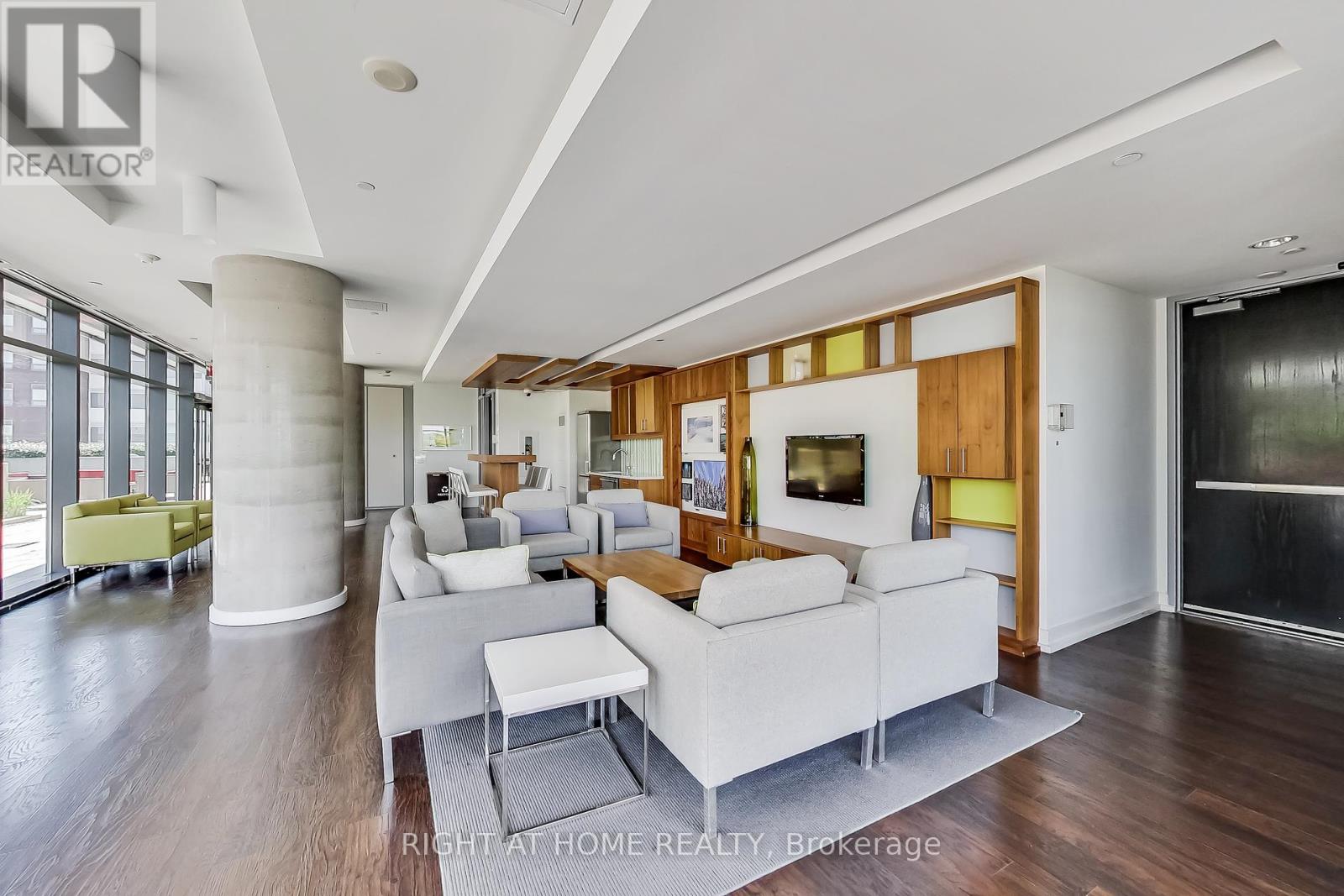 1005 - 225 Sackville Street, Toronto, Ontario  M5A 0B9 - Photo 27 - C12211381
