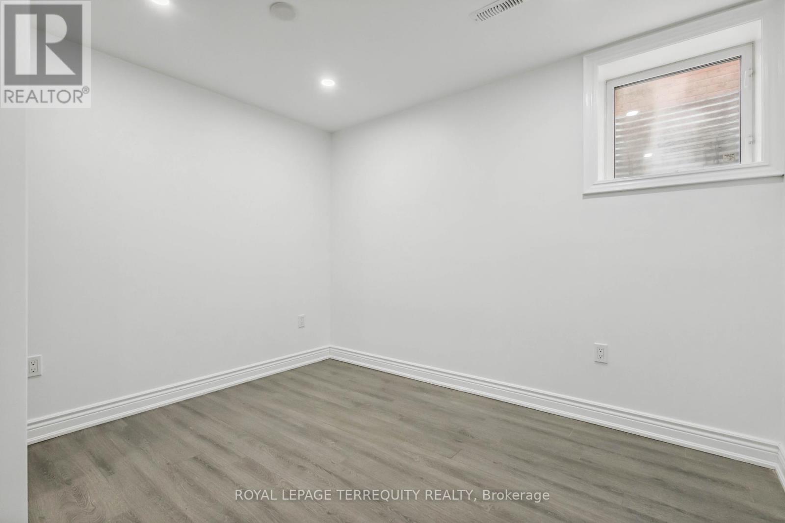 Bsmt - 1284 Dartmoor Street, Oshawa, Ontario  L1K 2M7 - Photo 3 - E12211379