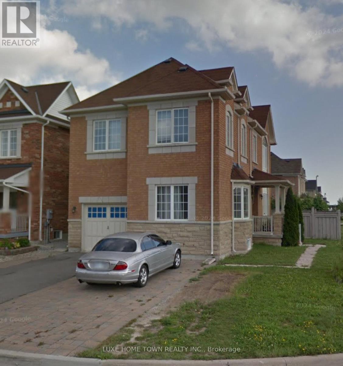 152 OZNER CRESCENT, Vaughan, Ontario