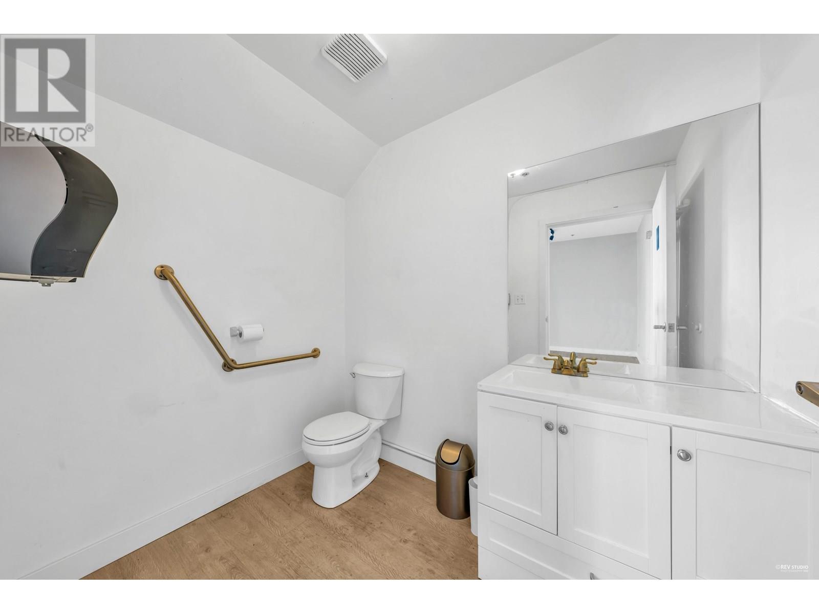 117 1083 E Kent Avenue North, Vancouver, British Columbia  V5X 4V9 - Photo 17 - C8069848