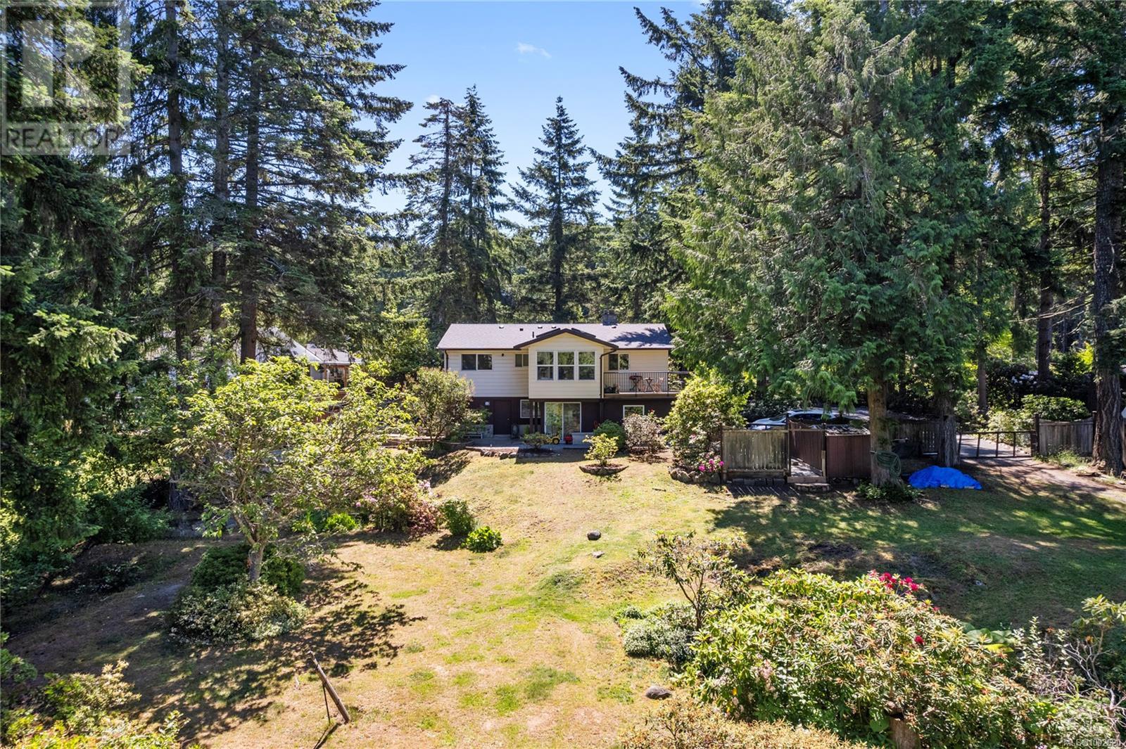 Property at 6650 Green Acres Way image 1