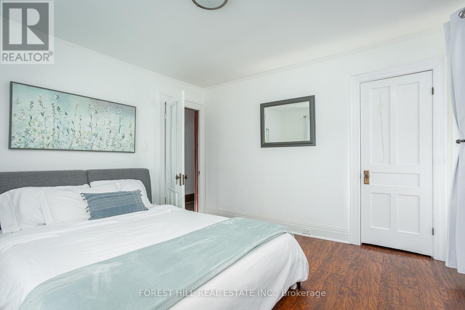 24 Penetang Street, Barrie, Ontario  L4M 1V6 - Photo 18 - S12211372