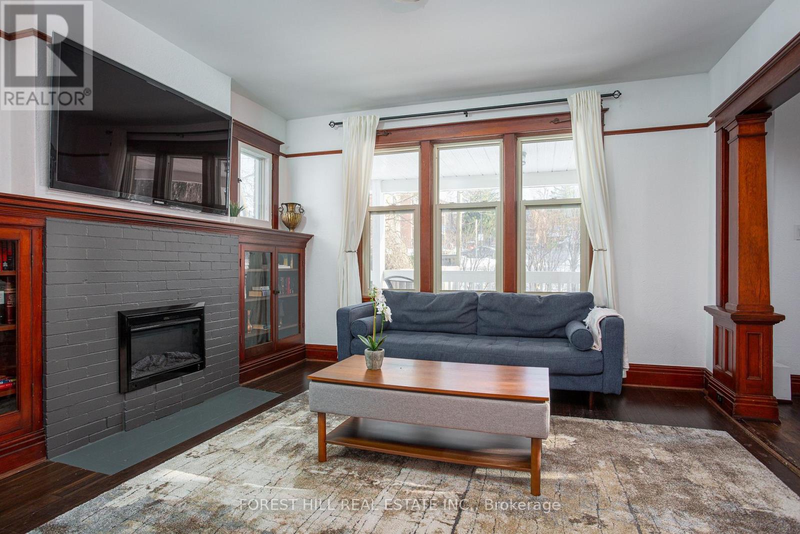 24 Penetang Street, Barrie, Ontario  L4M 1V6 - Photo 6 - S12211372